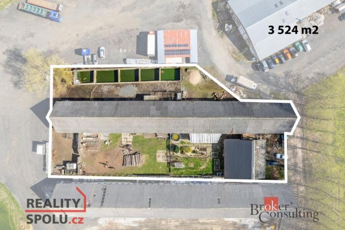Prodej zemědělského objektu, Kněžice, 1850 m2