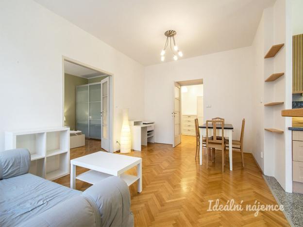 Pronájem bytu 2+kk, Praha - Vinohrady, náměstí Jiřího z Lobkovic, 78 m2