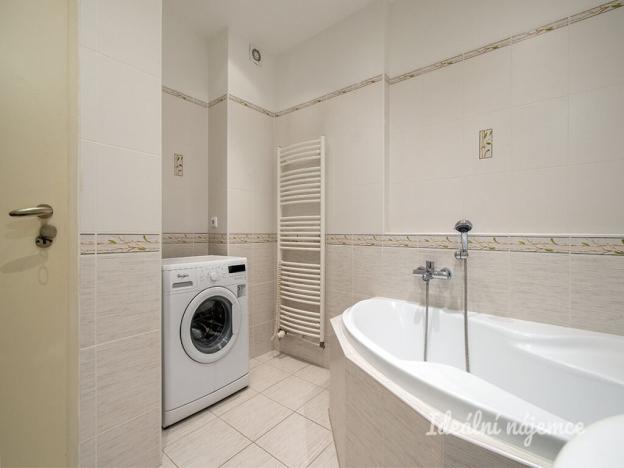 Pronájem bytu 2+kk, Praha - Vinohrady, náměstí Jiřího z Lobkovic, 78 m2