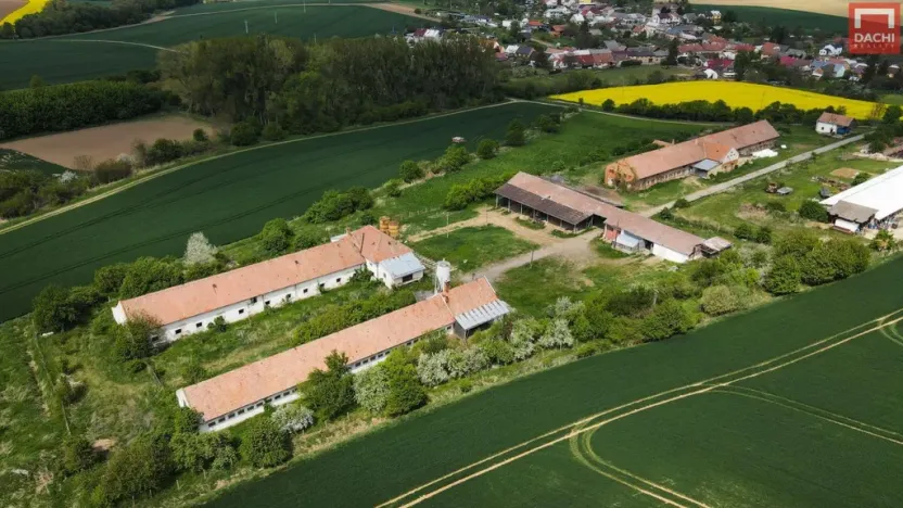 Pronájem zemědělské usedlosti, Morkovice-Slížany - Slížany, 2000 m2