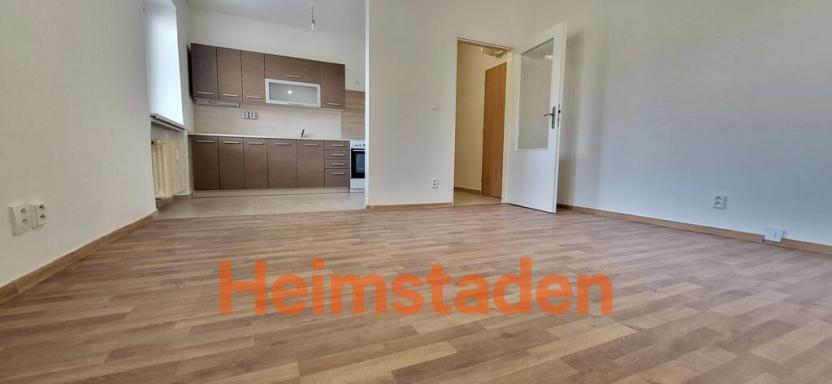 Pronájem bytu 2+kk, Havířov - Město, Marxova, 39 m2