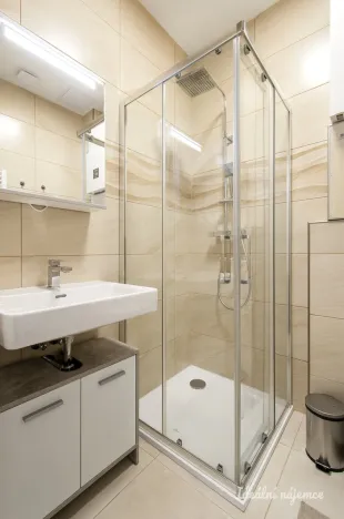 Pronájem bytu 2+kk, Praha - Smíchov, Strakonická, 44 m2