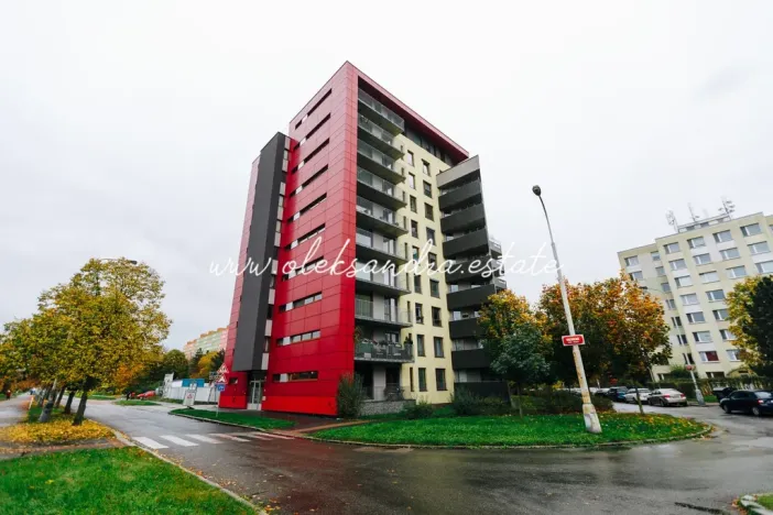 Pronájem bytu 2+kk, Praha - Troja, Mazurská, 38 m2