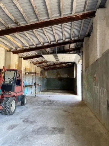 Pronájem skladu, Teplá - Poutnov, 319 m2