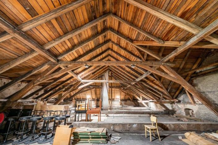 Prodej komerční nemovitosti, Klášterec nad Ohří, Chomutovská, 1350 m2