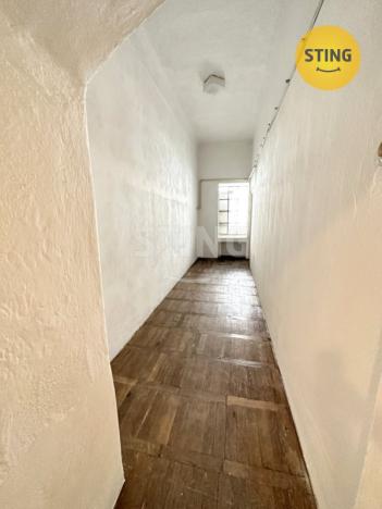 Pronájem kanceláře, Třebíč, V. Nezvala, 55 m2