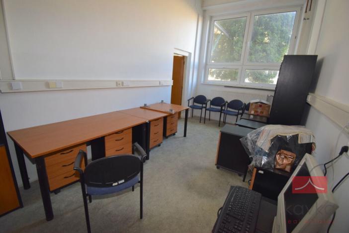 Pronájem komerční nemovitosti, Jindřichův Hradec - Otín, 1850 m2