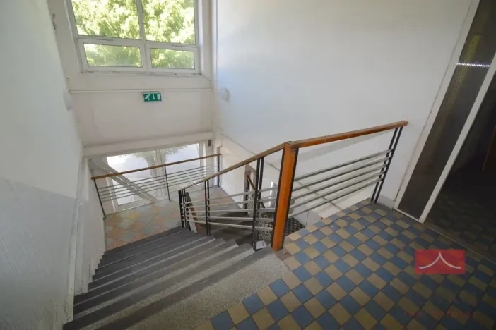 Pronájem komerční nemovitosti, Jindřichův Hradec - Otín, 1850 m2