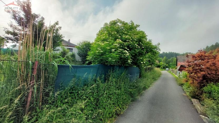 Prodej pozemku pro bydlení, Valašské Meziříčí - Podlesí, 350 m2