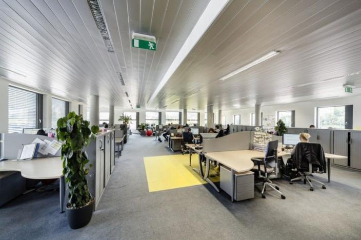 Pronájem kanceláře, Praha - Hlubočepy, Nádražní, 539 m2