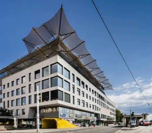 Pronájem kanceláře, Praha - Hlubočepy, Nádražní, 539 m2