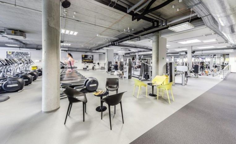 Pronájem kanceláře, Praha - Hlubočepy, Nádražní, 239 m2