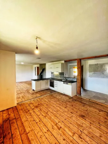 Prodej komerční nemovitosti, Rtyně nad Bílinou - Malhostice, 10657 m2