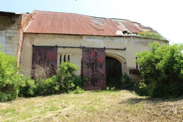 Prodej komerční nemovitosti, Rtyně nad Bílinou - Malhostice, 10657 m2