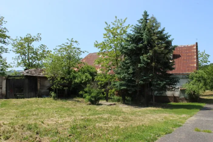 Prodej komerční nemovitosti, Rtyně nad Bílinou - Malhostice, 10657 m2