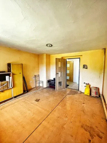 Prodej komerční nemovitosti, Rtyně nad Bílinou - Malhostice, 10657 m2