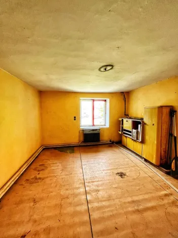 Prodej komerční nemovitosti, Rtyně nad Bílinou - Malhostice, 10657 m2