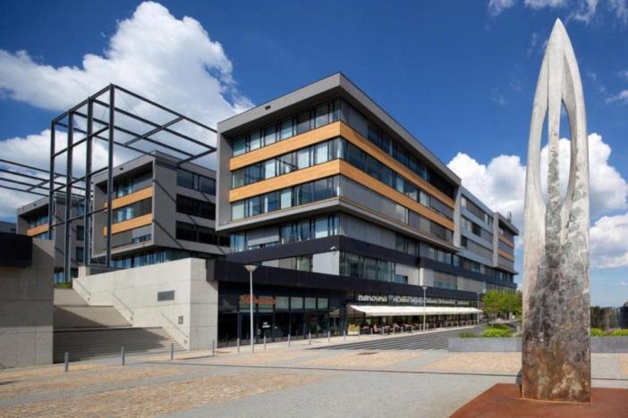 Pronájem kanceláře, Praha - Stodůlky, Siemensova, 140 m2