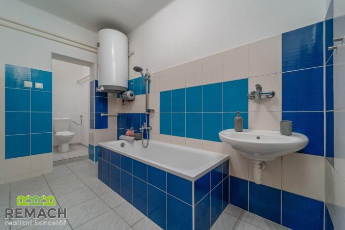 Prodej obchodního prostoru, Vlčnov, 670 m2