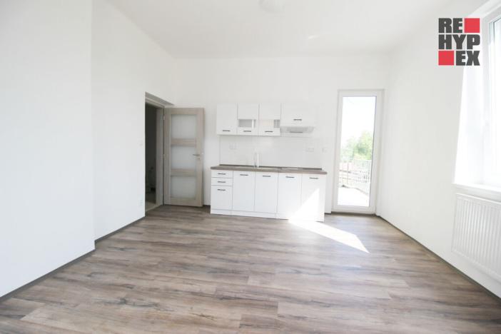 Pronájem bytu 1+kk, Mimoň - Mimoň V, Nádražní, 31 m2