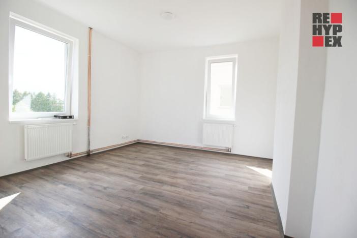 Pronájem bytu 1+kk, Mimoň - Mimoň V, Nádražní, 31 m2