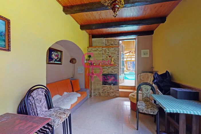 Prodej rodinného domu, Lhotka, 420 m2