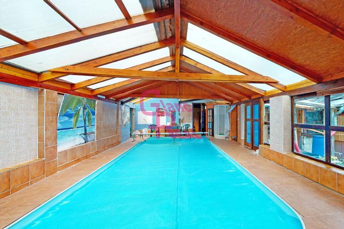 Prodej rodinného domu, Lhotka, 420 m2