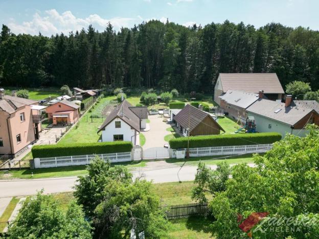 Prodej rodinného domu, Dolní Bousov - Svobodín, 350 m2