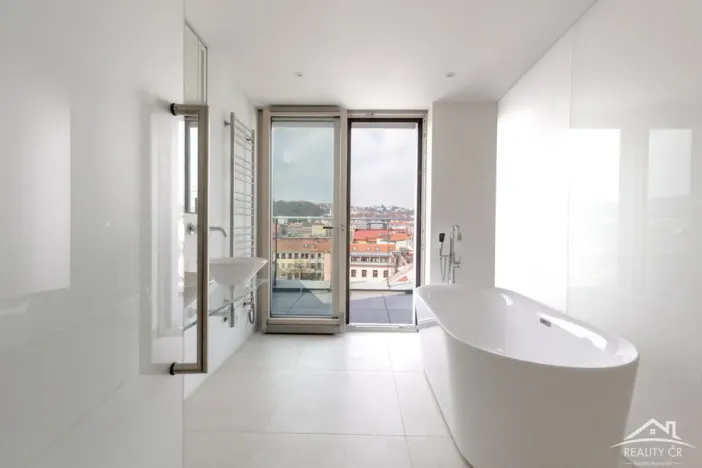 Prodej bytu 4+kk, Praha - Smíchov, Na Valentince, 156 m2