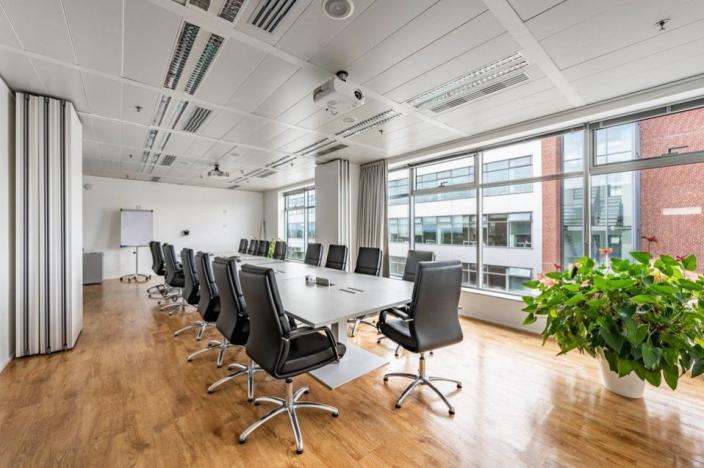 Pronájem kanceláře, Praha - Stodůlky, Bucharova, 500 m2