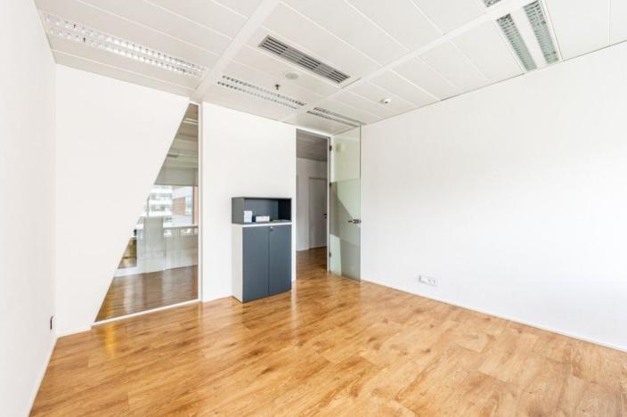 Pronájem kanceláře, Praha - Stodůlky, Bucharova, 500 m2