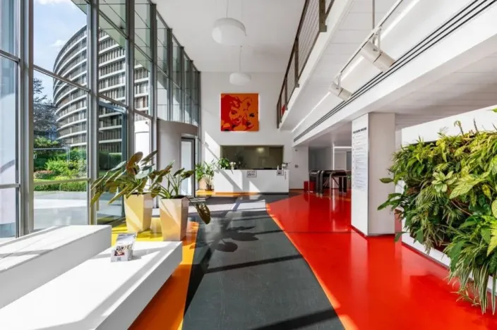 Pronájem kanceláře, Praha - Nusle, Doudlebská, 974 m2