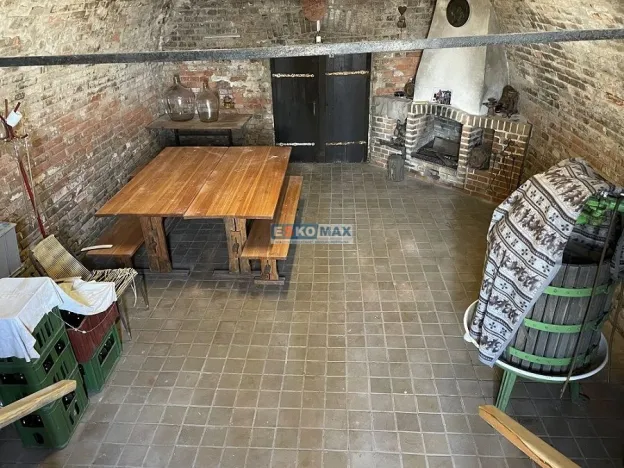 Prodej vinného sklepa, Dobré Pole, 192 m2