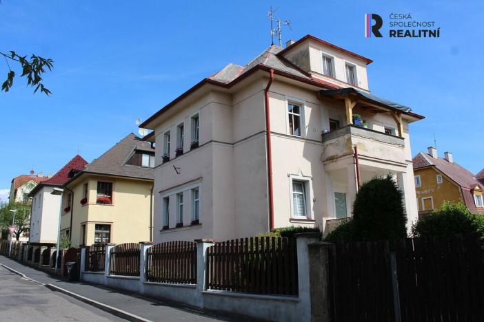 Prodej rodinného domu, Karlovy Vary - Bohatice, S. K. Neumanna, 271 m2