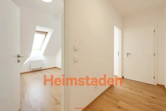 Pronájem bytu 2+kk, Ostrava - Poruba, Komenského, 45 m2