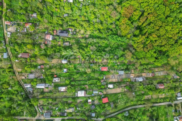 Prodej zahrady, Brno - Jundrov, 1037 m2