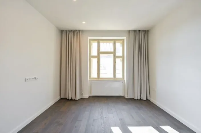 Pronájem bytu 4+kk, Praha - Vinohrady, Laubova, 56 m2