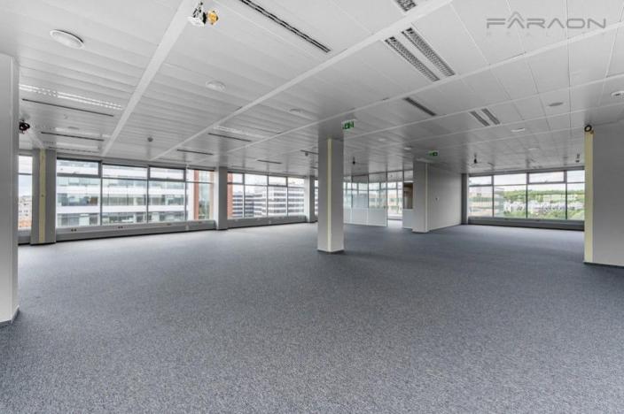 Pronájem kanceláře, Praha - Stodůlky, Bucharova, 649 m2