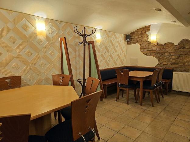 Prodej obchodního prostoru, Plzeň, Sladkovského, 156 m2