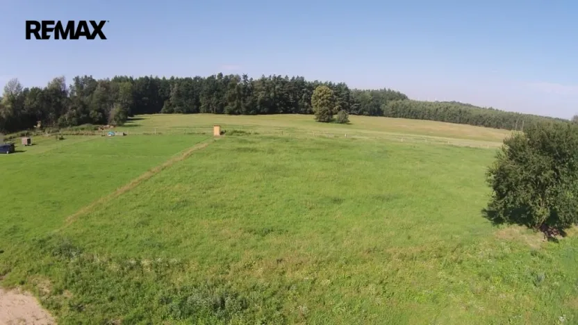 Prodej pozemku pro bydlení, Pertoltice, 4488 m2