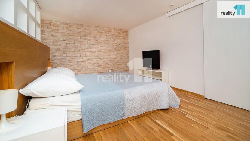 Pronájem bytu 2+kk, Praha - Nové Město, Senovážné náměstí, 104 m2