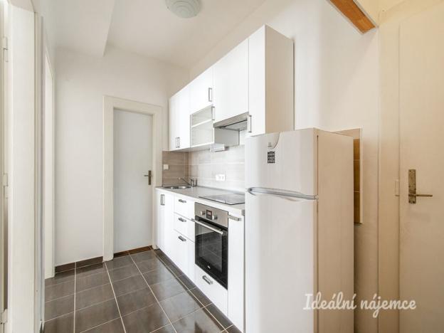 Pronájem bytu 2+1, Praha - Vinohrady, Kouřimská, 47 m2