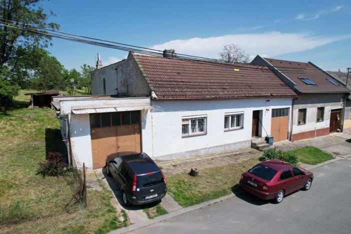 Prodej rodinného domu, Pohořelice, Nade Dvorem, 145 m2