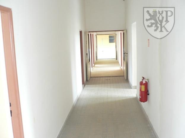 Prodej komerční nemovitosti, Velké Hydčice, 1100 m2