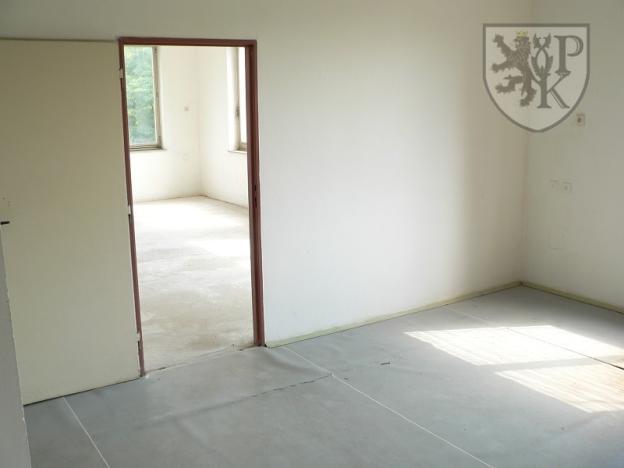 Prodej komerční nemovitosti, Velké Hydčice, 1100 m2