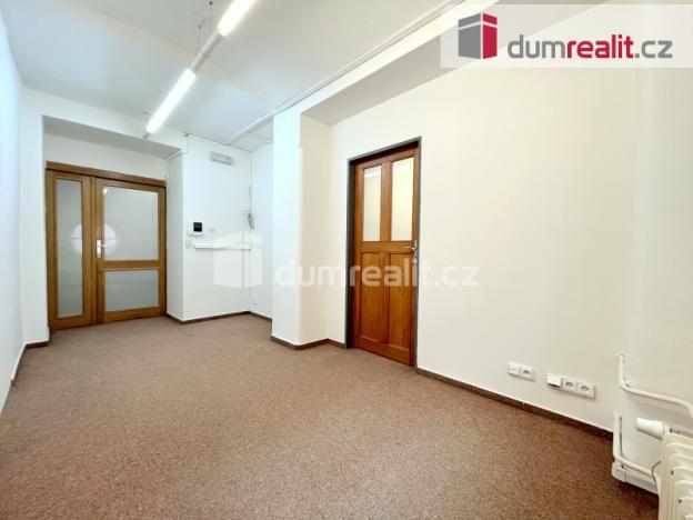 Pronájem kanceláře, České Budějovice - České Budějovice 1, Karla IV., 24 m2