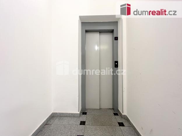 Pronájem kanceláře, České Budějovice - České Budějovice 1, Karla IV., 24 m2