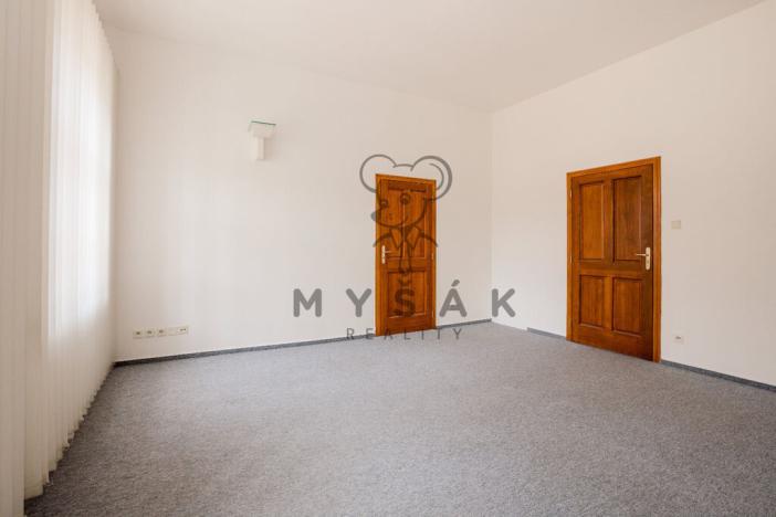 Pronájem kanceláře, České Budějovice - České Budějovice 1, Krajinská, 73 m2