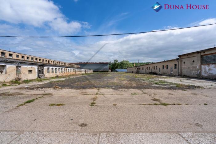 Prodej komerčního pozemku, Nedomice, 22700 m2