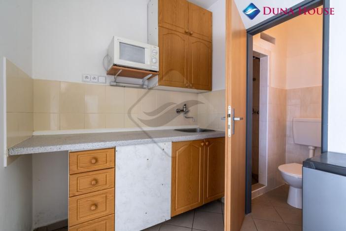 Prodej obchodního prostoru, Nedomice, 22700 m2